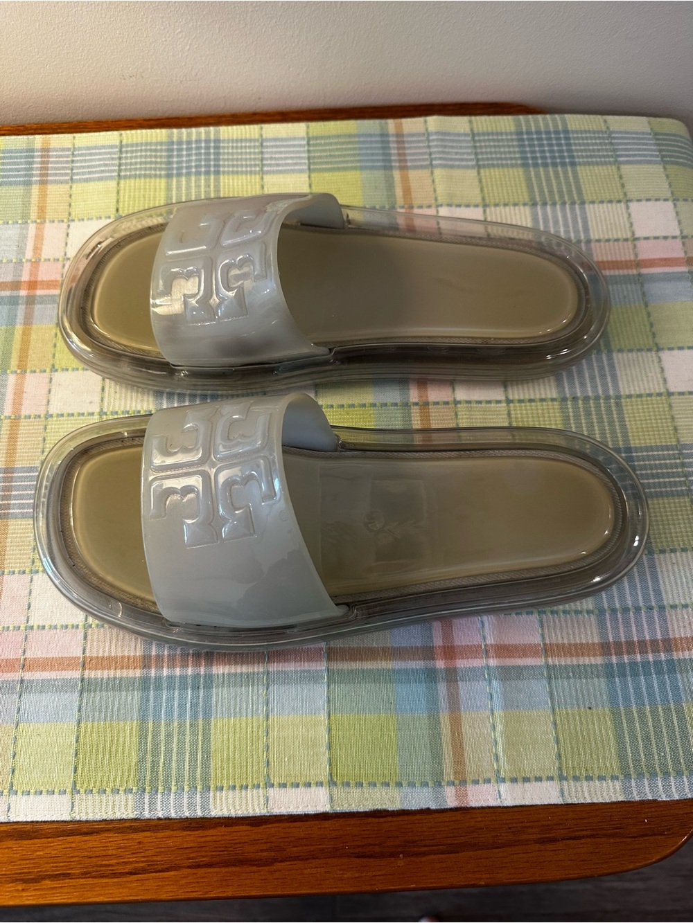 Tory Burch Clear Logo Slide Sandals Clear size 8 - Picture 2 of 3